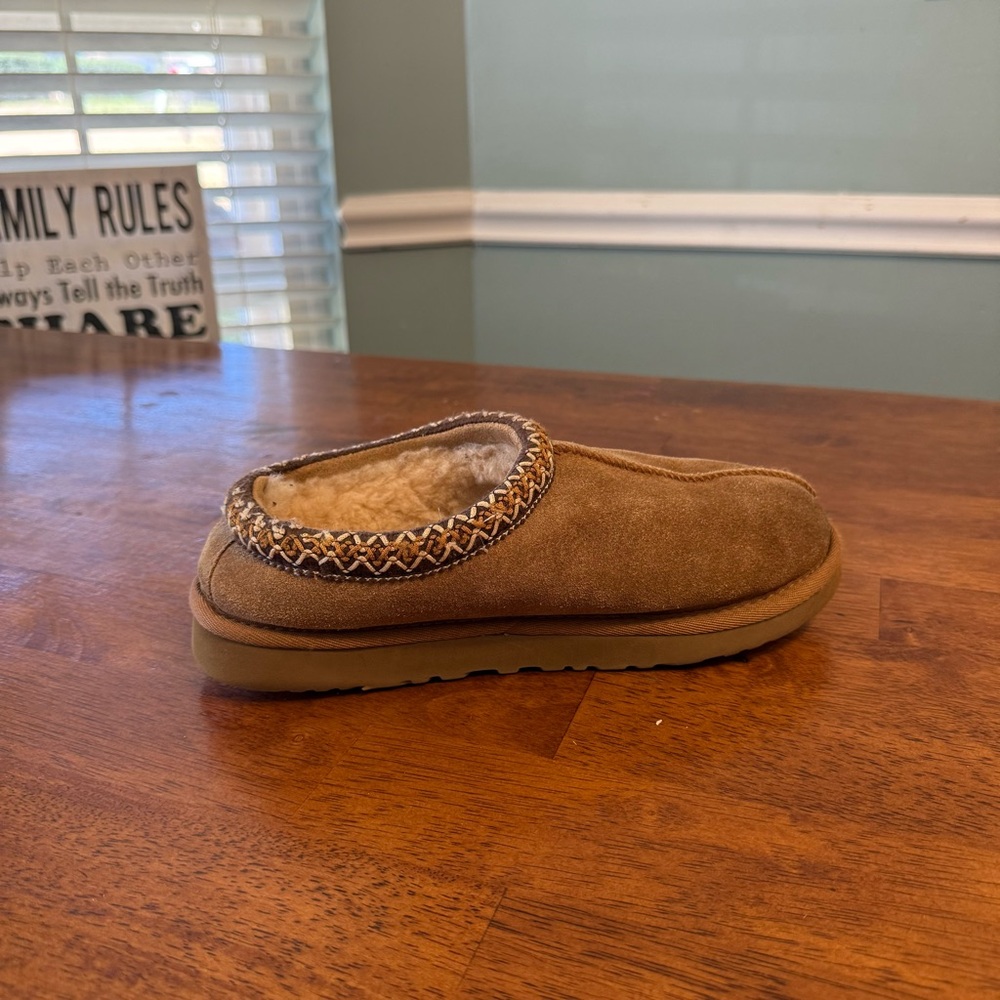 UGG Tasmin II slipper chestnut Tan Suede Slip-On Shoes size 8 - Picture 3 of 14